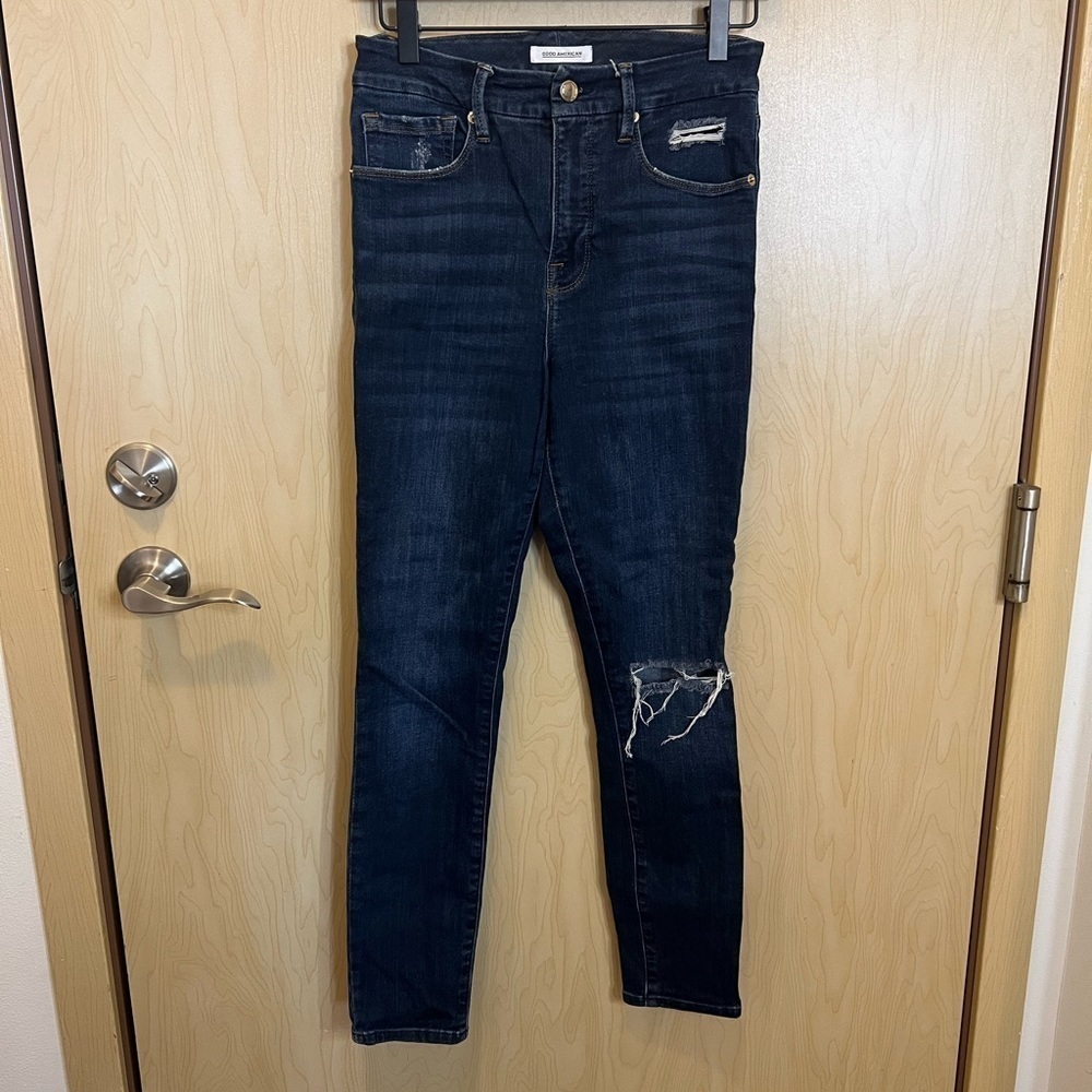 Good American Good Legs Crop Jeans